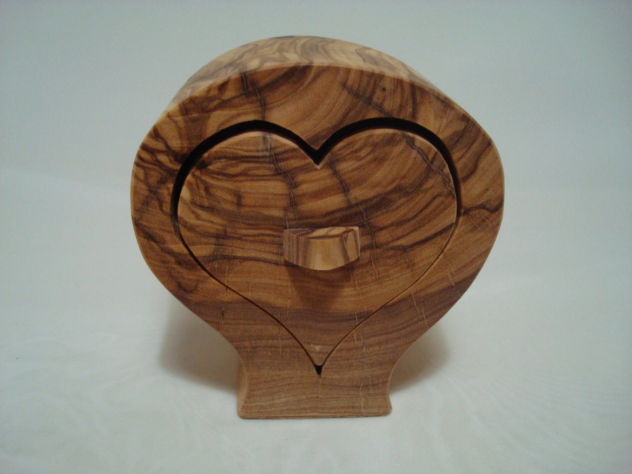 Corazón de madera de Olivo, 7x5cm